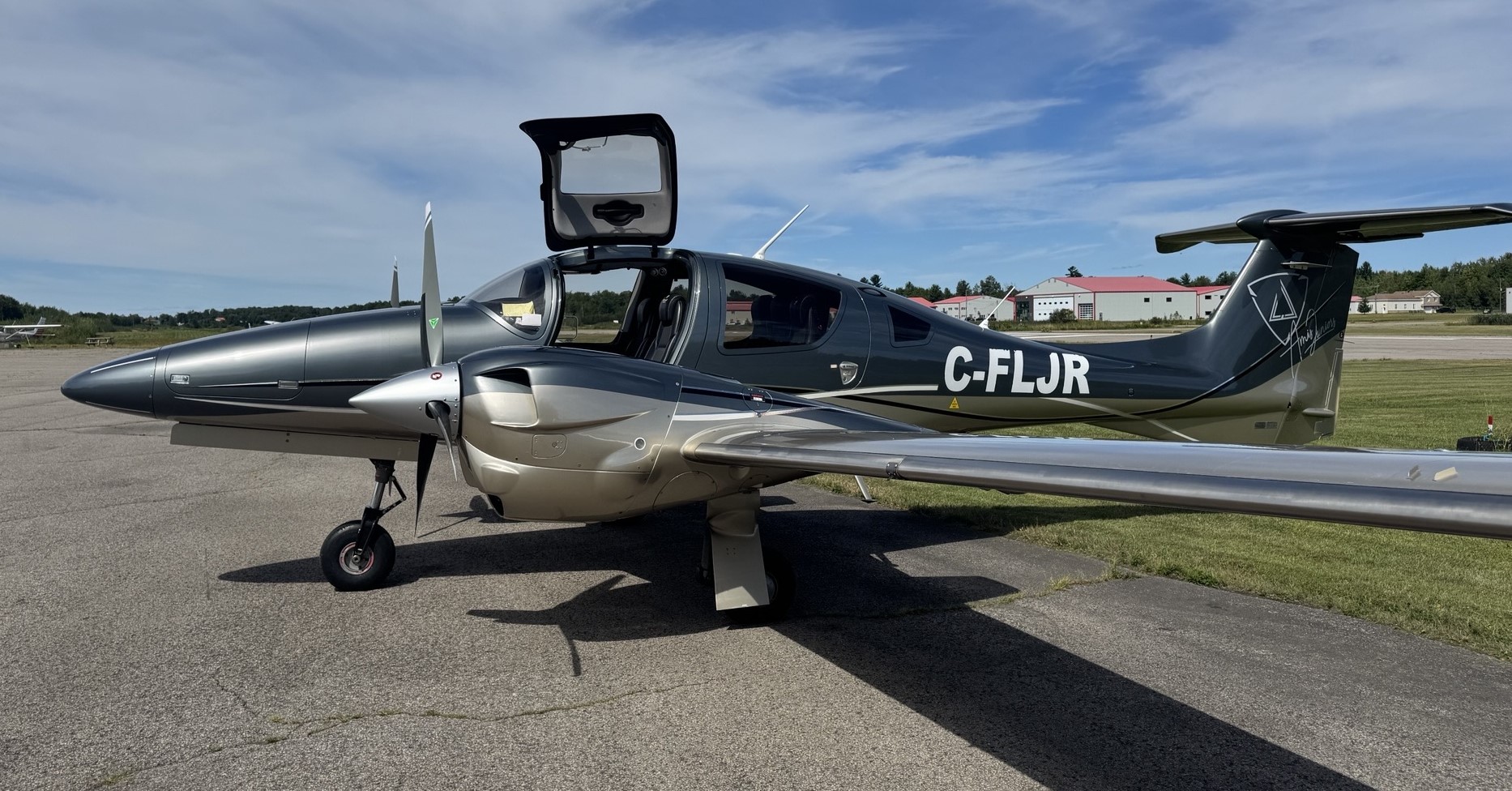 2017 DIAMOND DA62