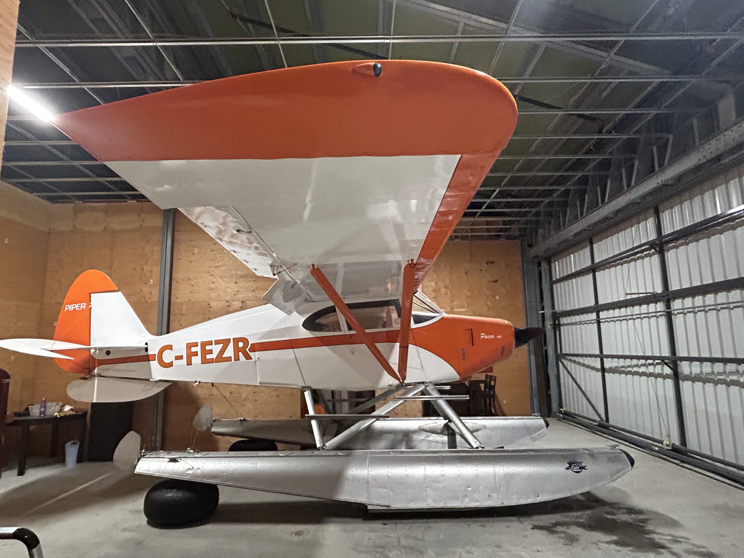 1953 PIPER PA-22-135  160 HP floatplane