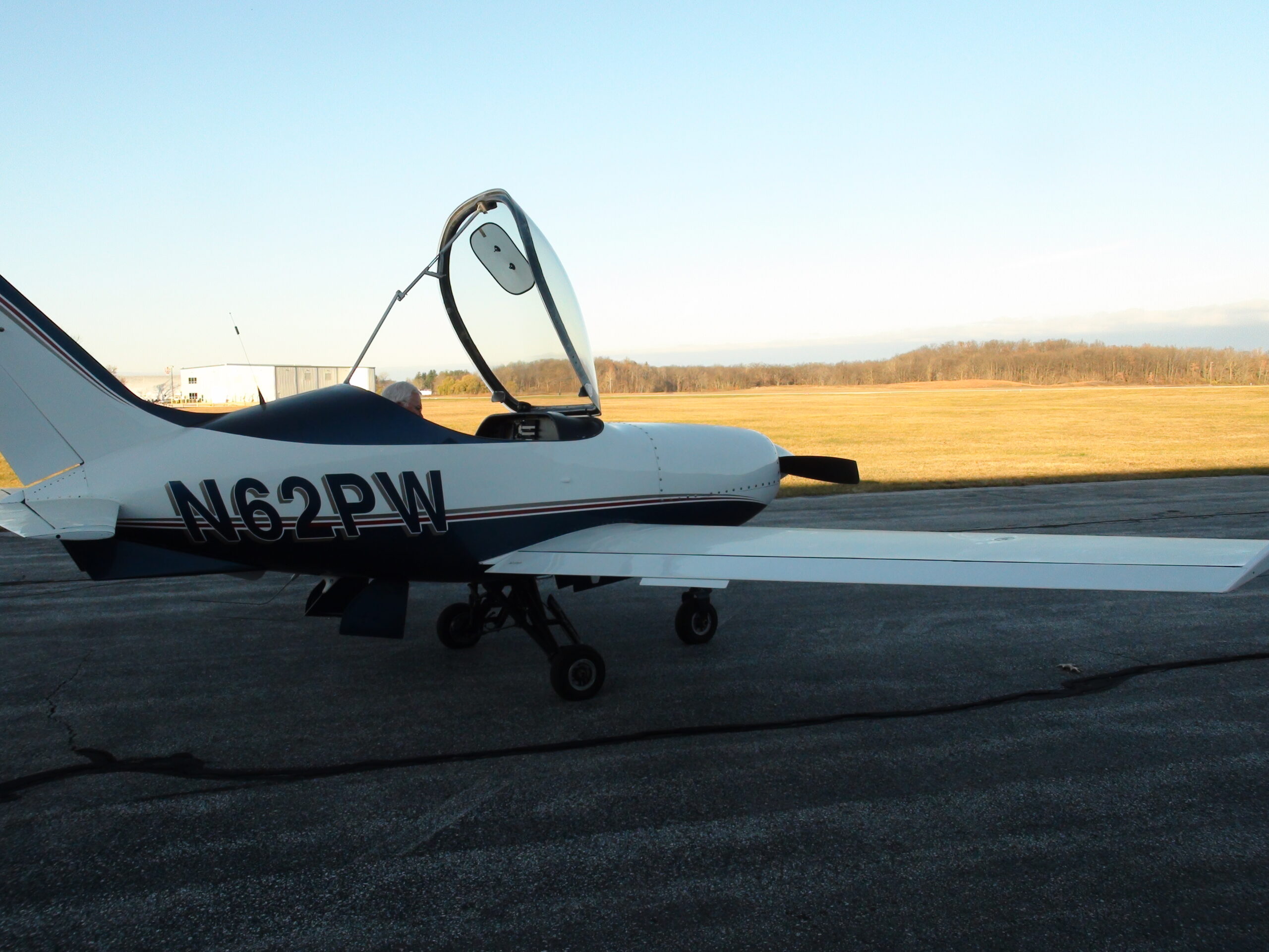 2009 QUESTAIR VENTURE